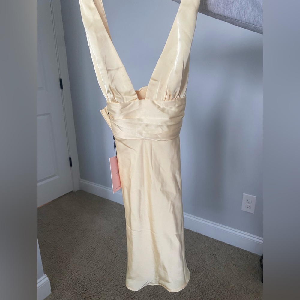 Hello molly short yellow semi dress